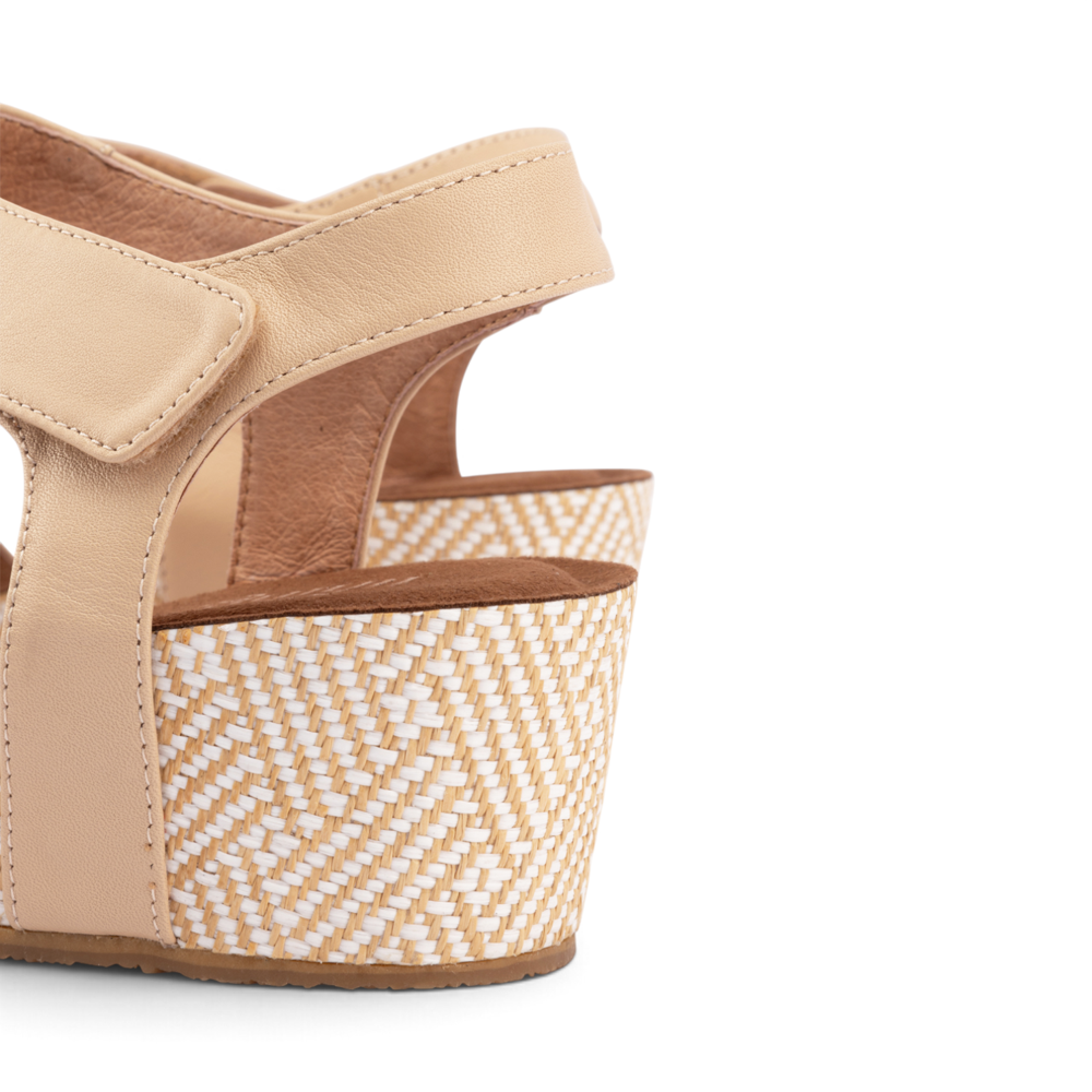 Kyra Wrap Wedge - Sand