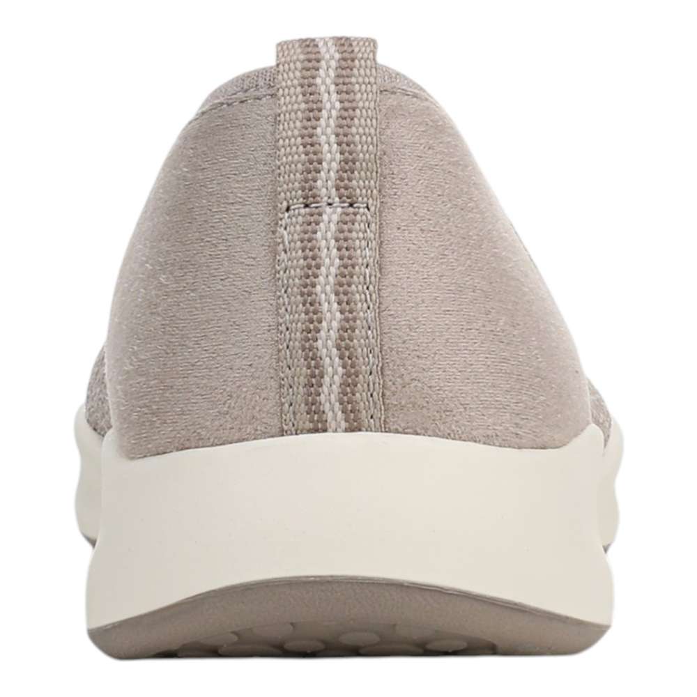 Unity Skimmer Active Slip-On - Taupe