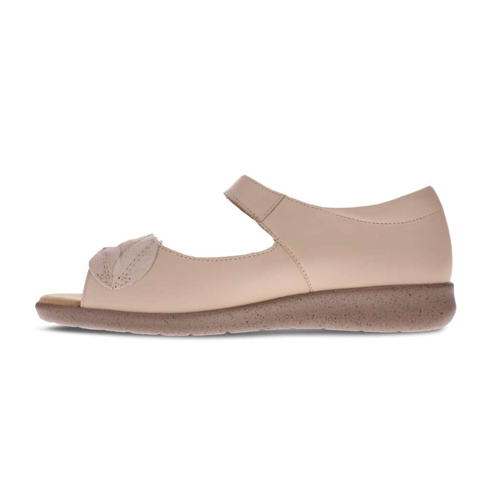 Fonda Closed Heel Sandal - Nude