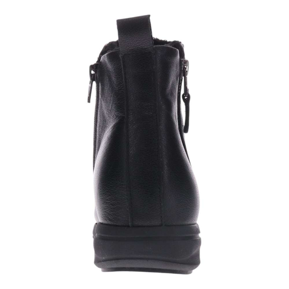 Nina II Boots - Black