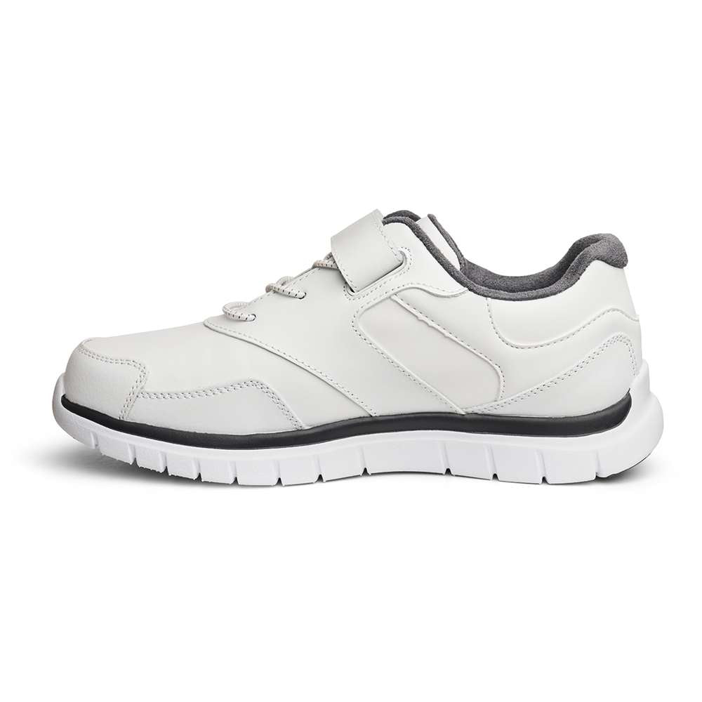 No. 31 Sport Walker - White
