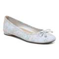Callisto Floral Flat - Arctic Ice Botanical