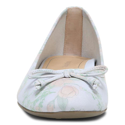 Callisto Floral Flat - Arctic Ice Botanical