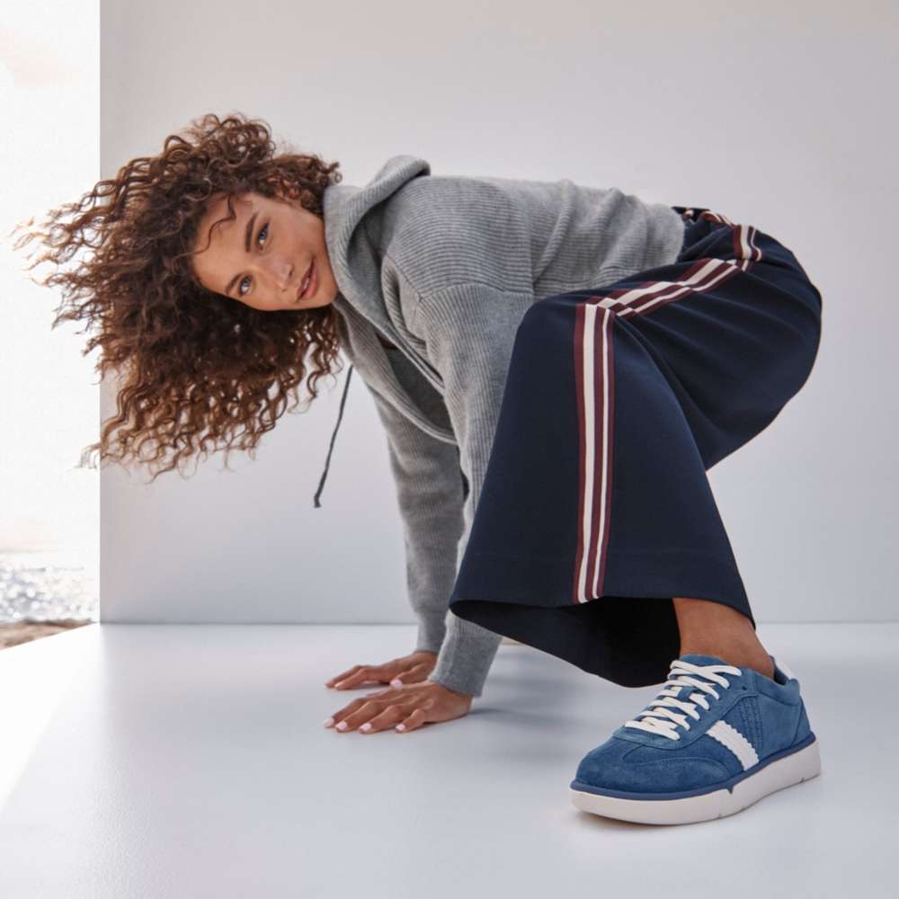 City Walk Casual Sneaker - Blue Suede