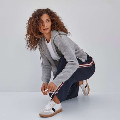 City Walk Casual Sneaker - Black/White