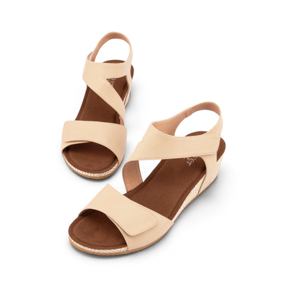 Kyra Wrap Wedge - Sand