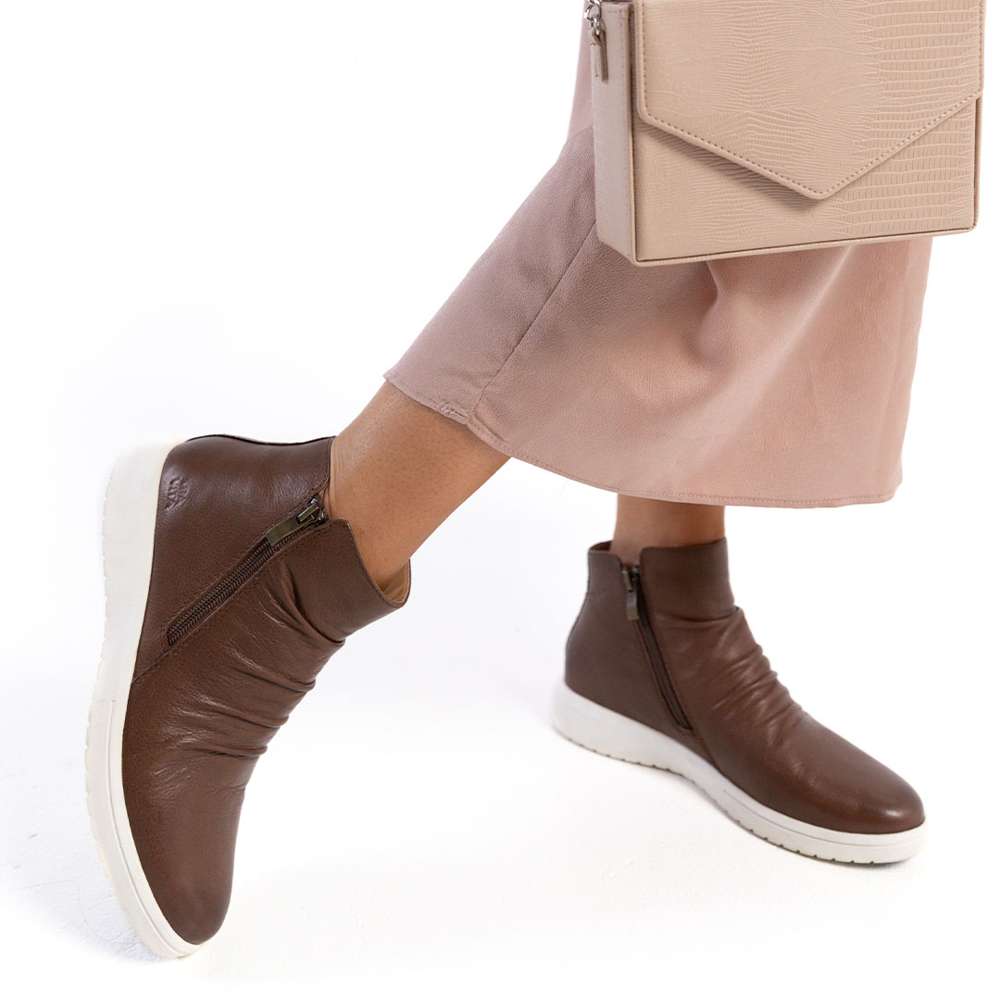 Bella Casual Boot - Black